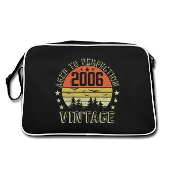 2006 Vintage Born 2006 Birthday Gift 2006 - Retro Bag - black/white - Back