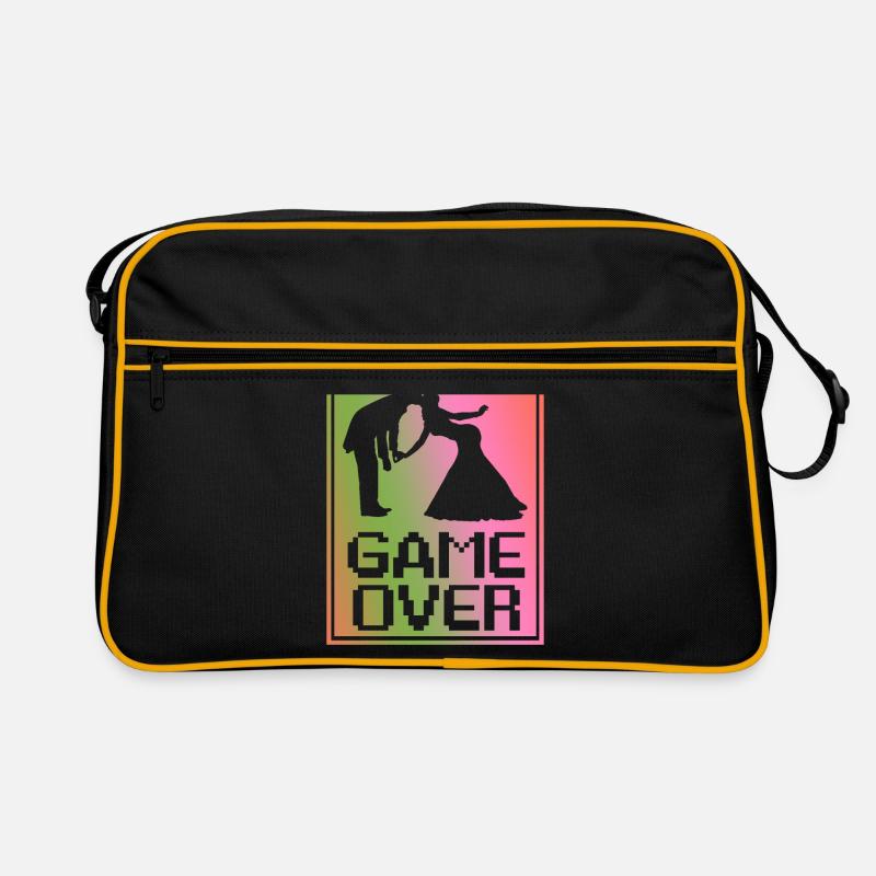 Mariage - jeu terminé. Le jeu est terminé. Sac Retro