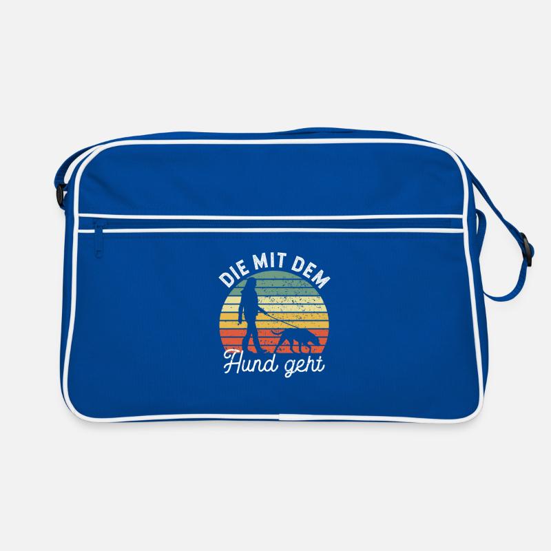 Die mit dem Hund geht - Gassi gehen Retro Tasche