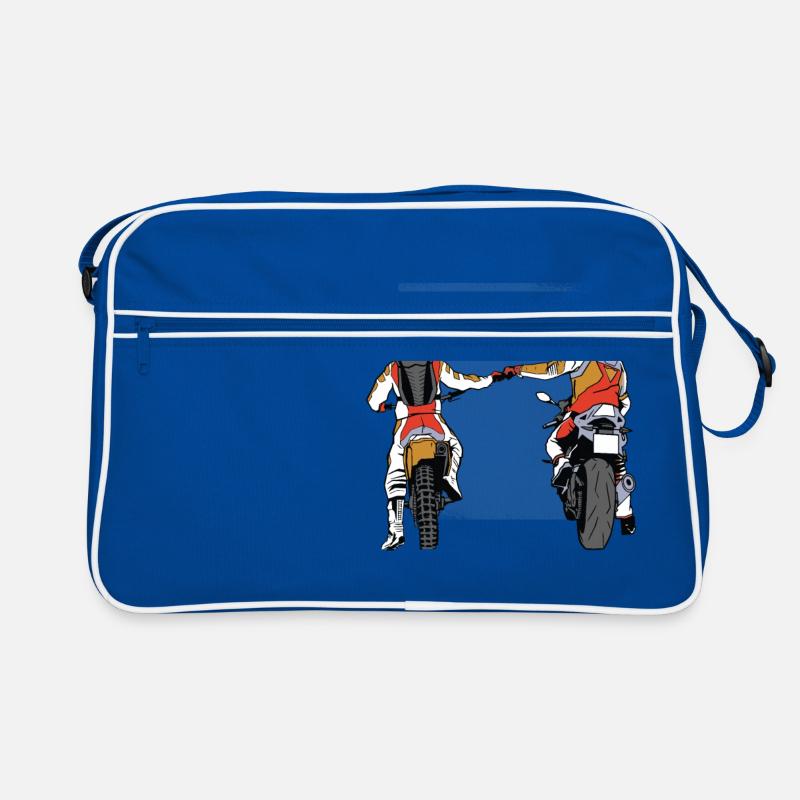 Motorradfahrer geben sich eine Ghetto Faust Retro Tasche