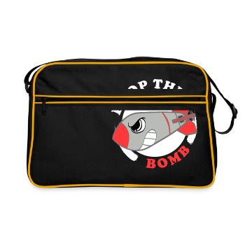 A Bombing Tee For Bombers Saying "Drop The Bomb" - Retro Bag - black/gold - Front