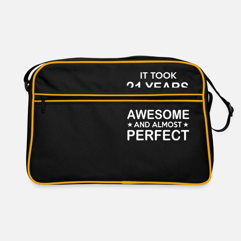 21st birthday 21 years to become this awesome 2000 Retro Bag