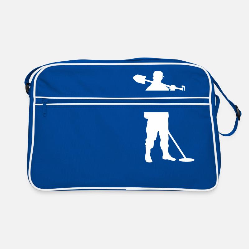 Probe walker while puttering with the metal detector Retro Bag