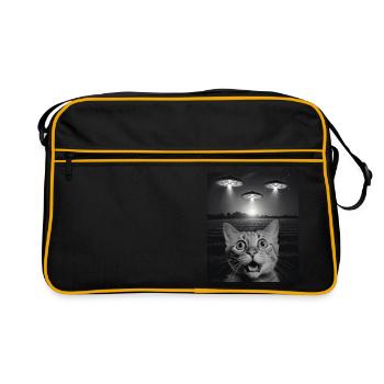 Funny cats selfie in front of UFOs cat UFO - Retro Bag - black/gold - Front