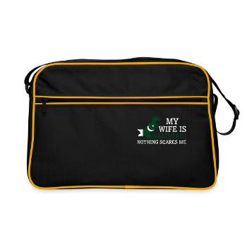 Nothing Scares Me Pakistani Wife Pakistan - Retro Bag - black/gold - Front
