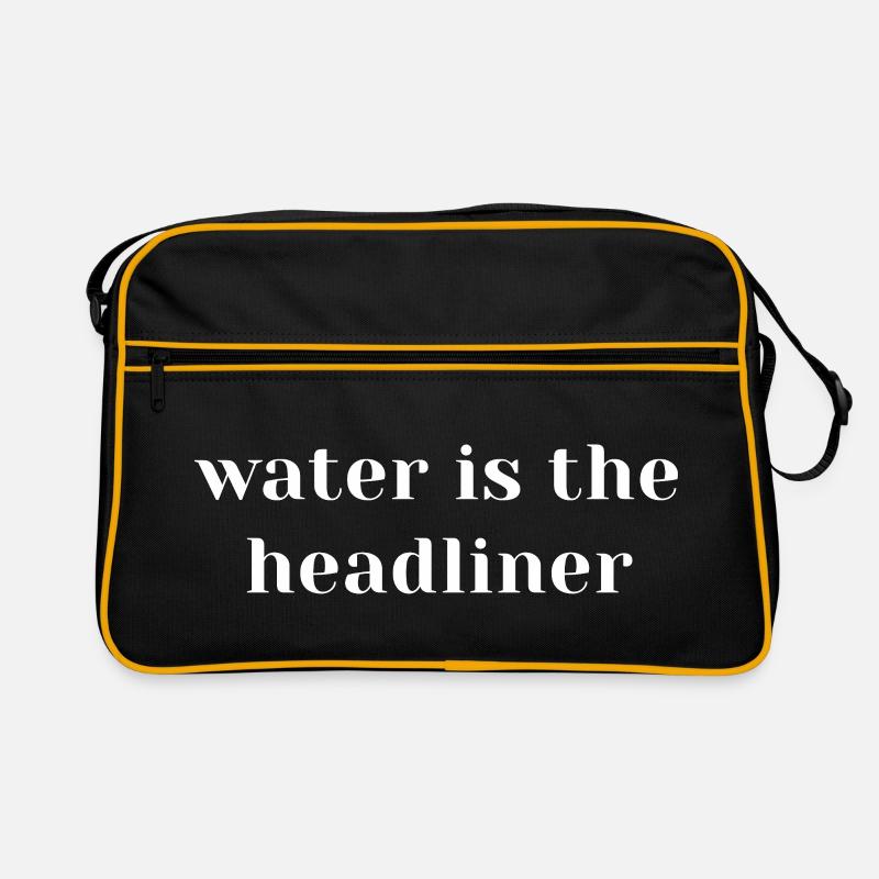 Water ist der Hauptact des Techno Quote Festivals Retro Tasche