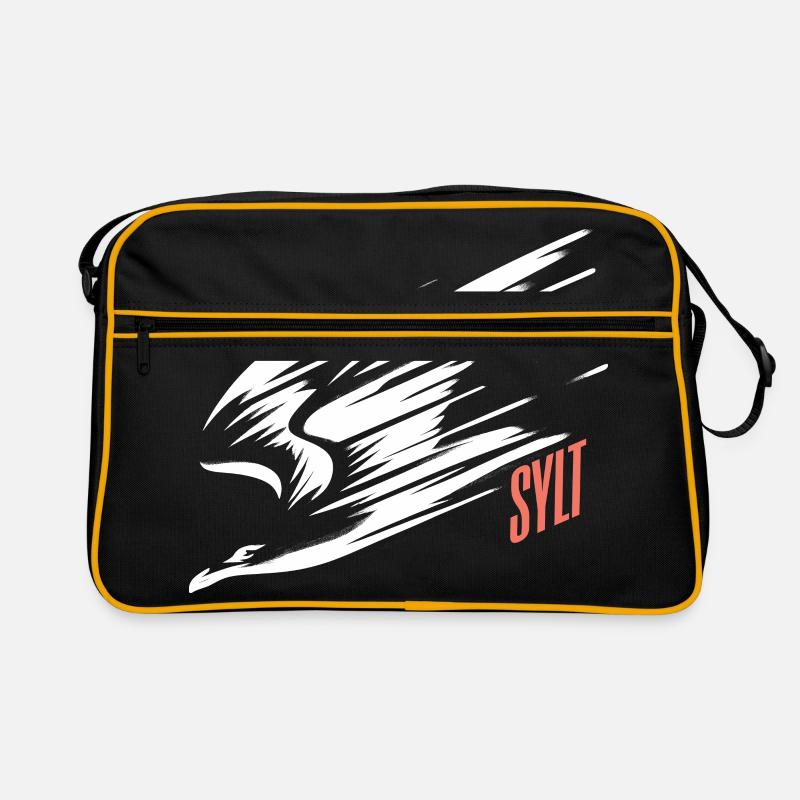 Sylt Dive Low Flyer Seagull Holiday T-Shirt Retro Bag