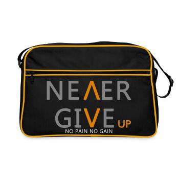 Never give up Embody the essence of perseverance - Retro Bag - black/gold - Front