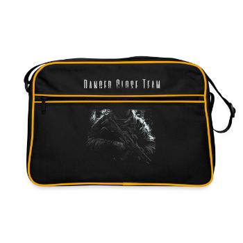 Danger Close Team - Retro Bag - black/gold - Front