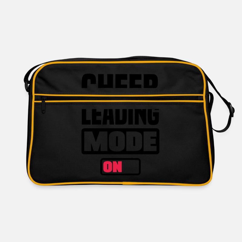 Cheerleading Mode On Gymnast Cheerleader Dancing C Retro Tasche