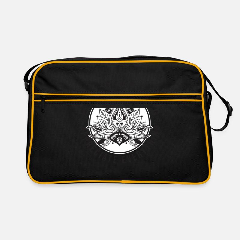 Expect Nothing Appreciate Everything Meditation Me Retro Tasche