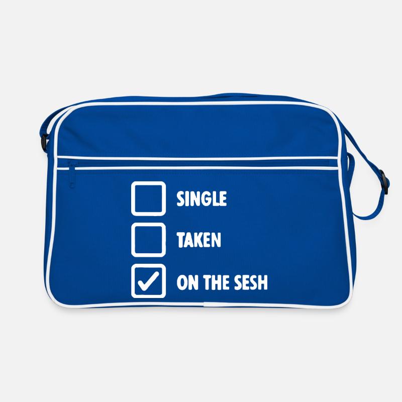 Auf dem Sesh-Status-Tee Retro Tasche