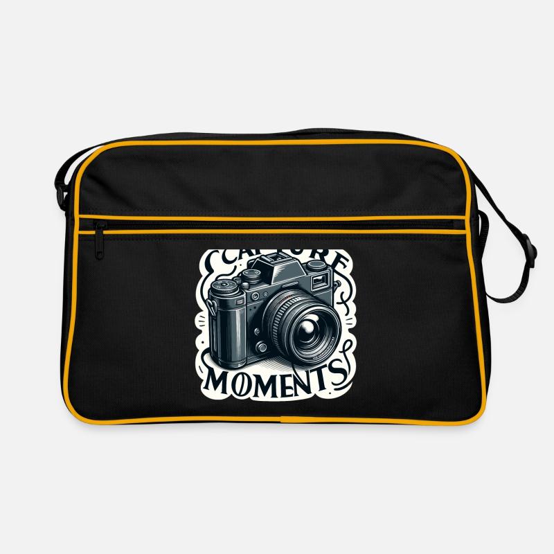 Capture Moments - Camera Illustration Retro Bag
