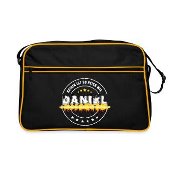 Personne n’est aussi sexy que DANIEL - Sac Retro - noir/or - Devant