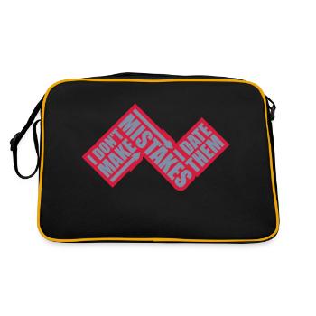 Date Mistakes Quote Logo - Retro Bag - black/gold - Back