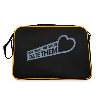 Date Mistakes Quote Logo - Retro Bag - black/gold - Back