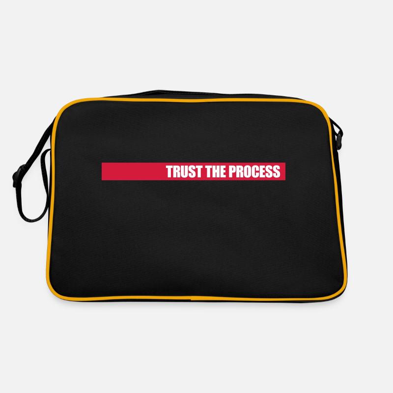 trust the process Zitat Retro Tasche