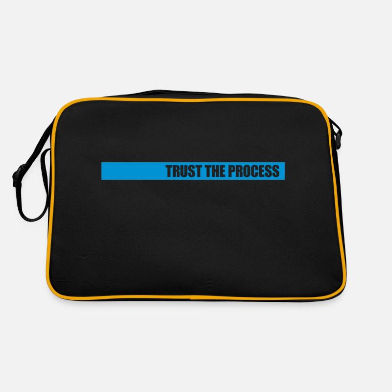 trust the process Zitat Retro Tasche