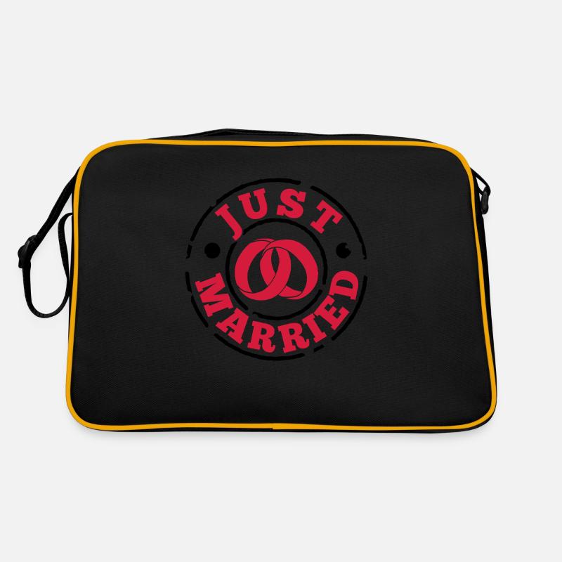 just_married Sac Retro