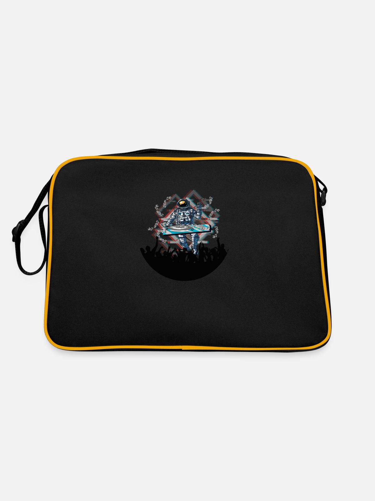 Dj - Retro Bag - black/gold - Back