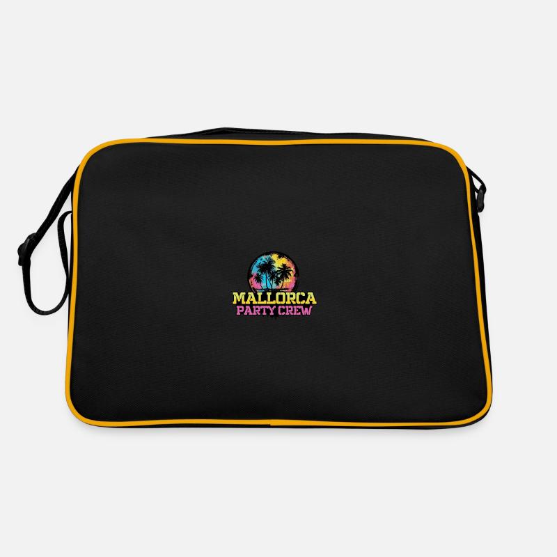 L’équipe de Mallorca Party Crew Sac Retro