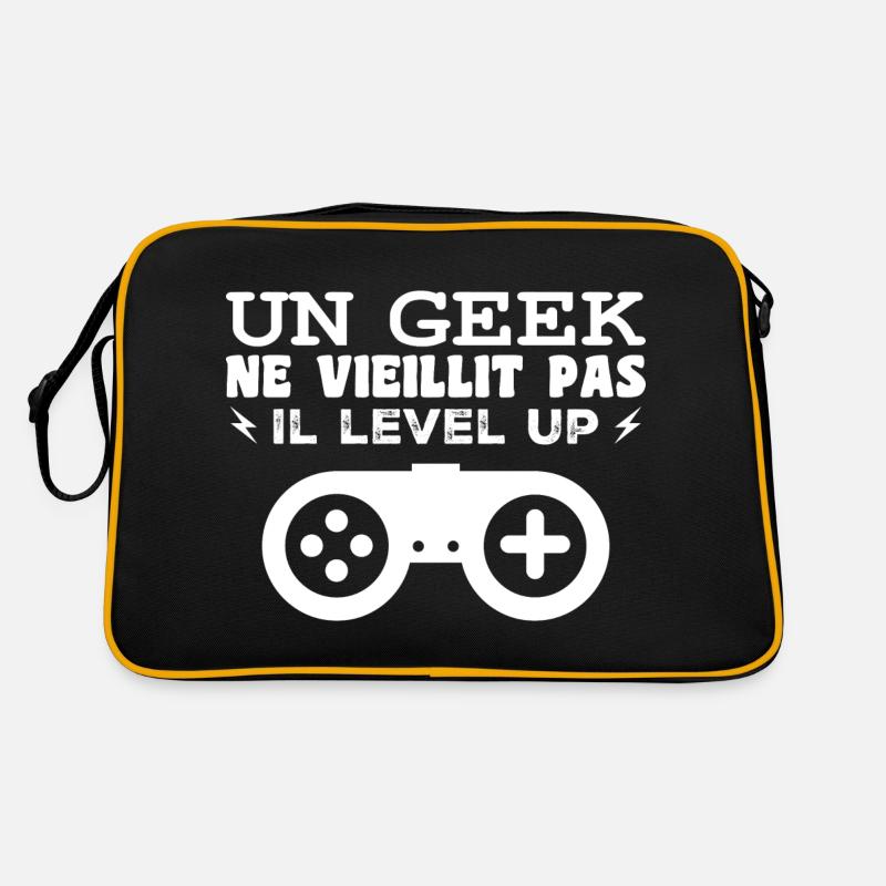 A geek doesn't get old... Il level up Retro Bag