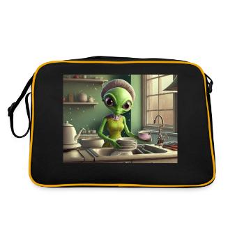 cute little green retro vintage alien everyday - Retro Bag - black/gold - Back