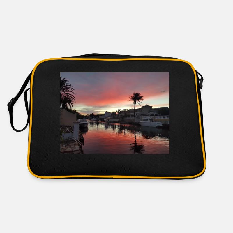 Empuriabrava Kanal - Retro Tasche - Schwarz/Gold