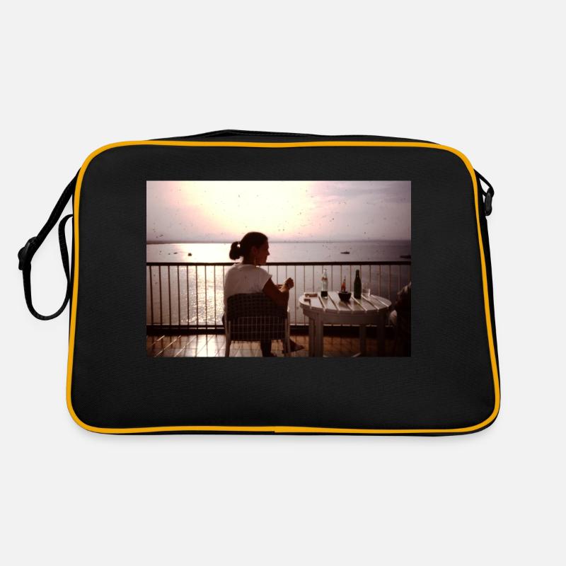 Ocean View Retro Tasche