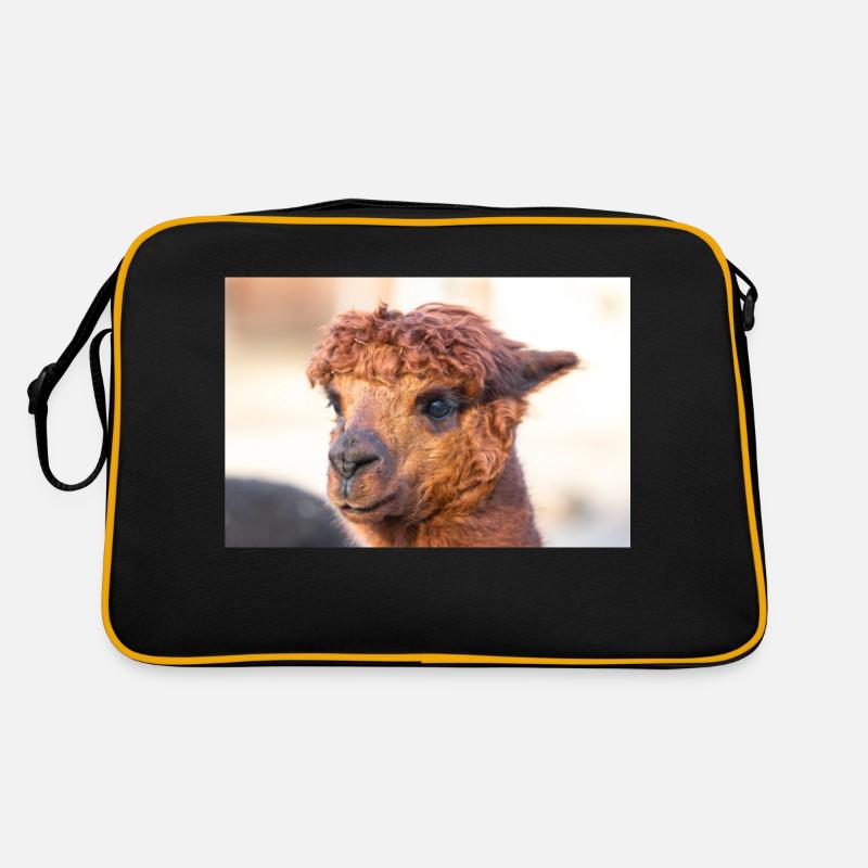 Alpaca (in german Alpaka) Vicugna pacos Retro Bag