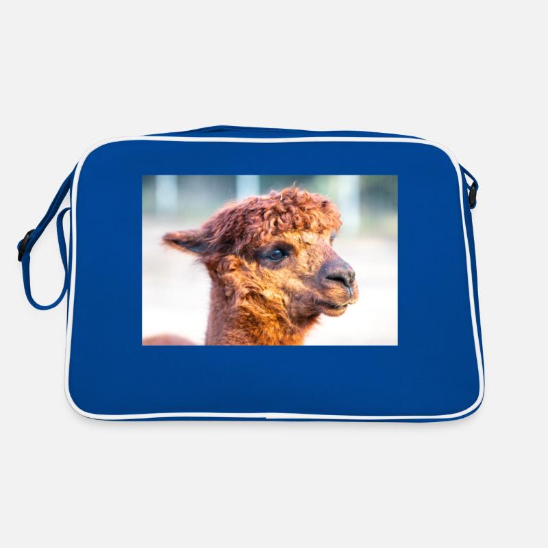 Alpaca (in german Alpaka) Vicugna pacos Retro Bag
