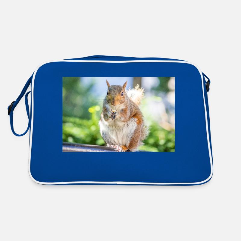 Eating Grey squirrel Grauhörnchen Sciurus carolin Retro Bag