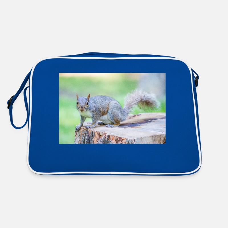 Grey squirrel Grauhörnchen Sciurus carolinensis Retro Bag