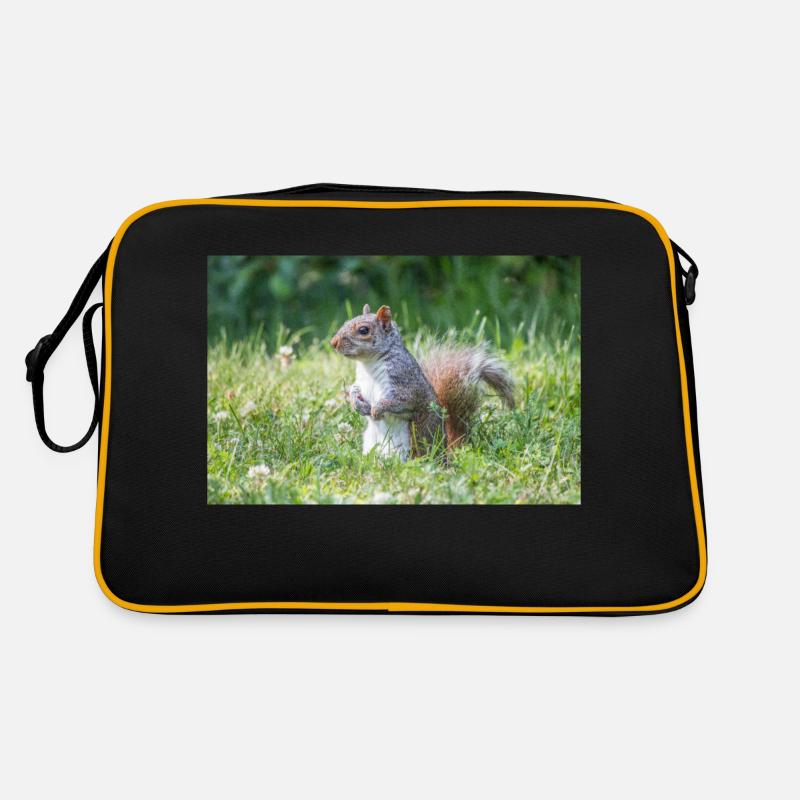 stehendes Grauhörnchen (Sciurus carolinensis) grey - Retro Tasche - Schwarz/Gold