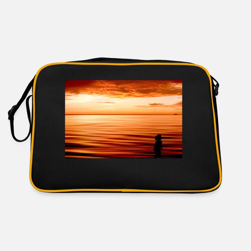 silhouette on the beach at sunset Retro Bag