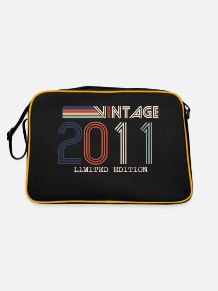 Jahrgang 2011 Jubiläumsgeschenk - Jahrgang 2011 - Retro Tasche - Schwarz/Gold - Hinten