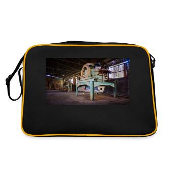 Urbex Photography | Abandoned rusty machine - Retro Bag - black/gold - Back