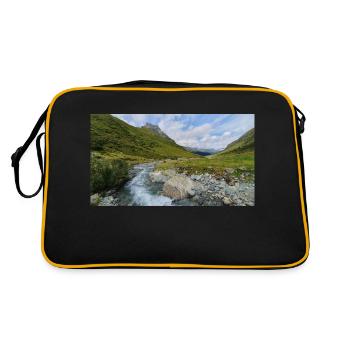 Mountain landscape panorama with river - Retro Bag - black/gold - Back