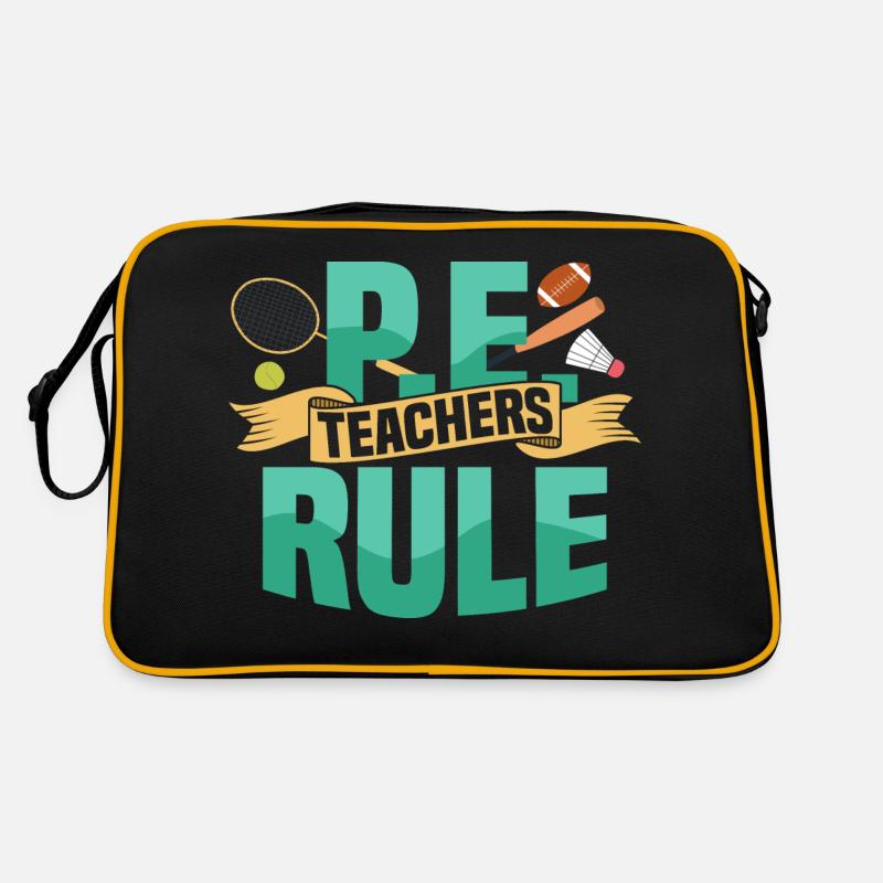 Les enseignants de l’éducation physique dirigent l’école d’éducation physique Sac Retro