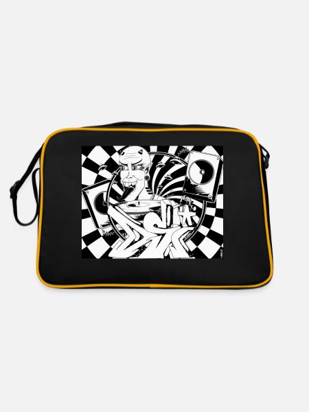 shirt 01 - Retro Tasche - Schwarz/Gold