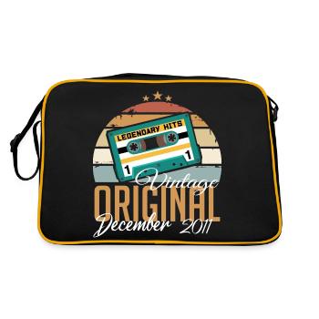 December 2011 - Legends were born in 2011 - Retro Bag - black/gold - Back