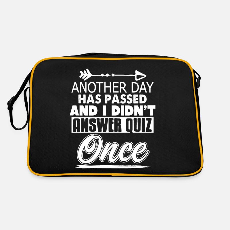 Another Day Has Passed & I Didn't Answer Quiz Retro Tasche