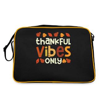 Funny Cute Thanksgiving Dinner Pilgrim Grateful - Retro Bag - black/gold - Back