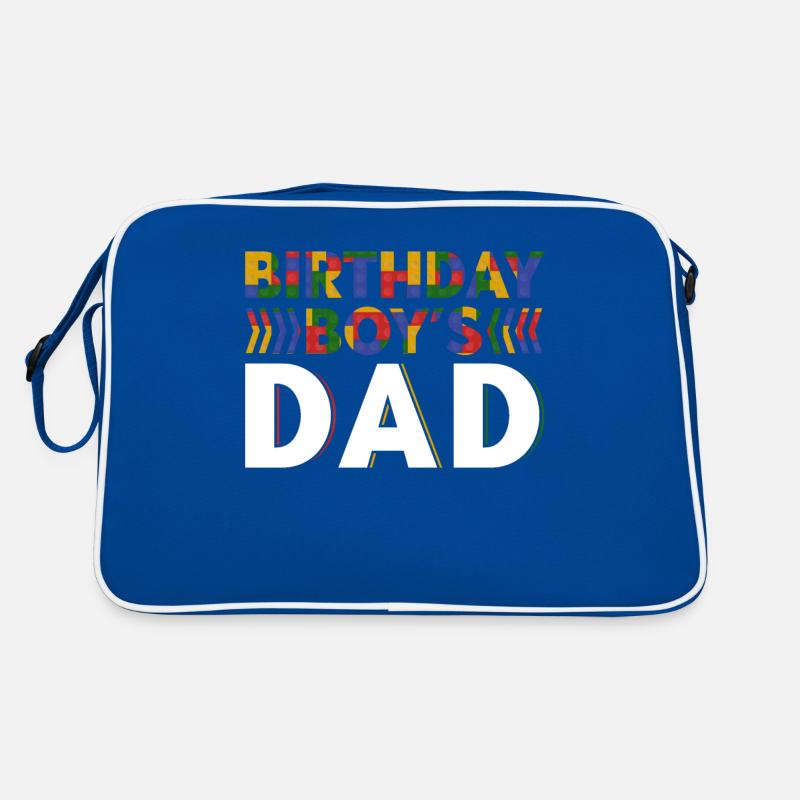 Le père d’un garçon d’anniversaire construit des blocs de construction Sac Retro