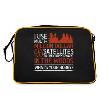 J’utilise des satellites de plusieurs millions de dollars - Sac Retro - noir/or - Dos