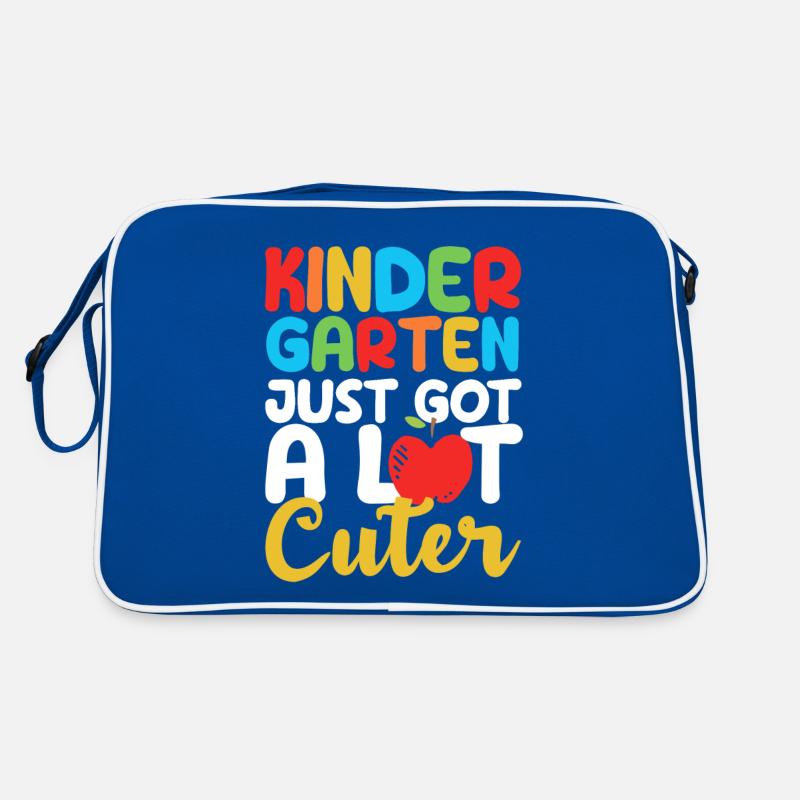 Kindergarten hat gerade eine Menge süßer zurück Retro Tasche