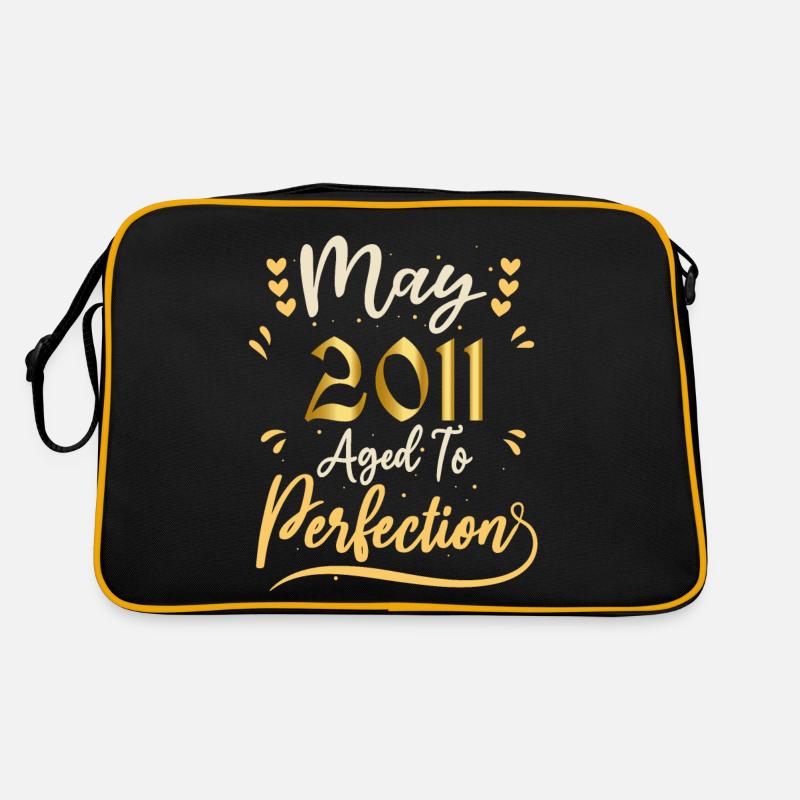 Mai 2011 Mai anniversaire May 2011 Sac Retro