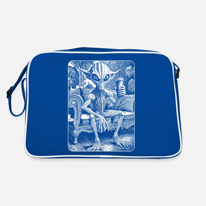 Café dans l’espace : Alien détendu sur un canapé Art Nouveau. Sac Retro