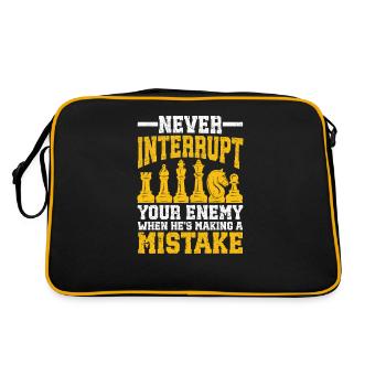 Unterbreche niemals deinen Gegner, wenn er einen - Retro Tasche - Schwarz/Gold - Hinten