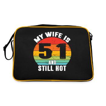 My Wife Is 51 And Still Hot, I Love My Pretty Wife - Retro Bag - black/gold - Back